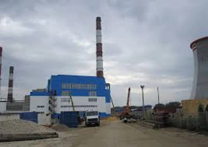 v-rosii-lunaiut-vybukhy-pid-udarom-opynylas-aleksynska-tets