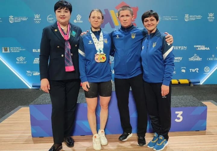 ukrainka-olha-ivzhenko-vyborola-zoloto-ta-bronzu-na-chempionati-yevropy-z-vazhkoi-atletyky