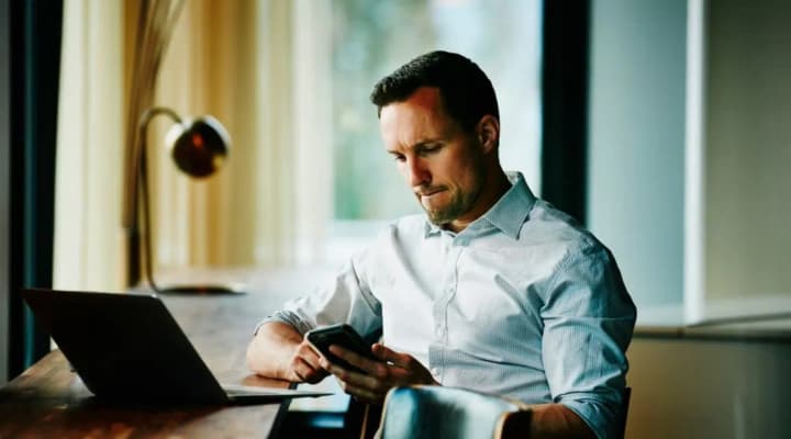 u-android-nova-funktsiia-bezpeky-zablokovani-na-3-dni-prystroi-perezavantazhuvatymutsia-sami