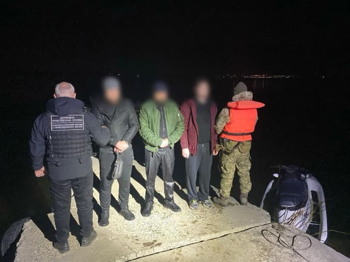 in-odesa-region-draft-dodgers-on-a-hydro-scooter-capsized-while-trying-to-cross-the-border