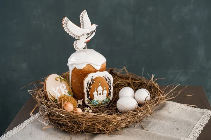 paskha-2025-traditsii-podgotovka-k-prazdniku-i-chto-nelzya-delat