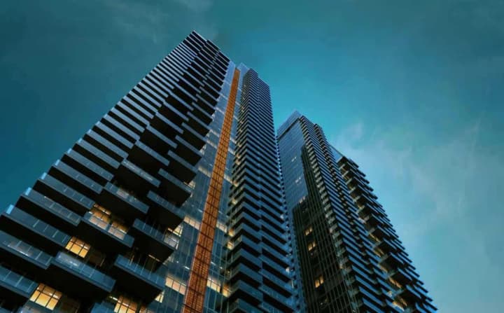 v-indii-postroyat-vtoruyu-roskoshnuyu-bashnyu-trump-towers-v-gorode-gurgaon