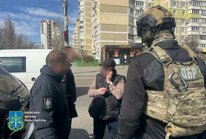 in-kyiv-rda-official-binkovskyi-received-a-suspicion-due-to-extortion-for-trading-points-without-permits