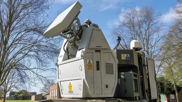 britaniya-ispitala-novoe-oruzhie-protiv-dronov-chto-izvestno-o-rapiddestroyer