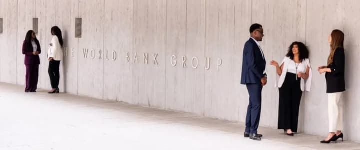 the-world-bank-mission-has-started-working-in-kyiv-a-new-dollar1-billion-loan-is-being-prepared