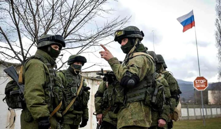broke-the-fence-and-escaped-about-a-hundred-russian-soldiers-tried-to-flee-from-a-military-unit-in-krasnodar