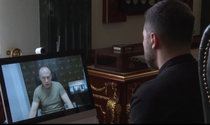 syrskyi-dopoviv-zelenskomu-387-obstriliv-za-piv-doby-rosiia-ne-dotrymuietsia-rezhymu-tyshi