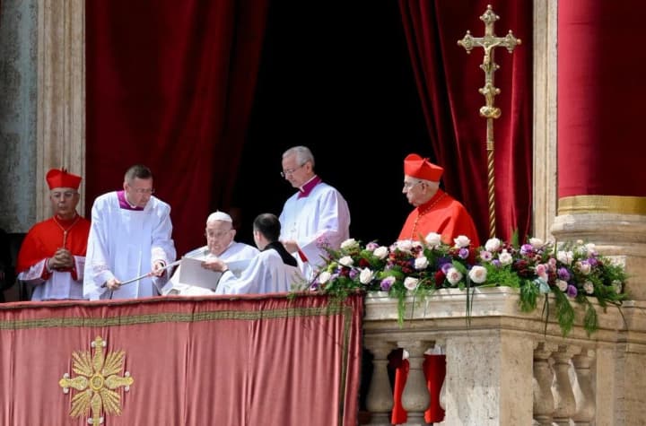 papa-frantsisk-na-paskhu-v-svoei-rechi-upomyanul-stradayushchuyu-ukrainu