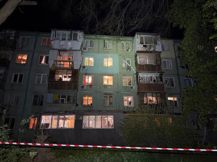 v-odesi-pozhezhi-ta-postrazhdali-v-ova-pokazaly-naslidky-masovanoi-ataky-rosiiskykh-droniv