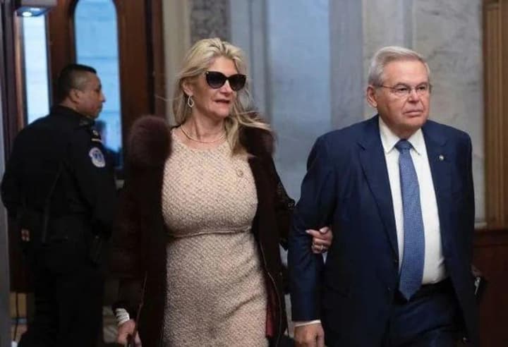 zhenu-eks-senatora-ssha-menendesa-priznali-vinovnoi-v-dele-o-vzyatochnichestve