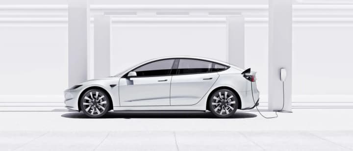 tesla-topped-the-list-of-brands-with-the-biggest-drop-in-used-car-prices