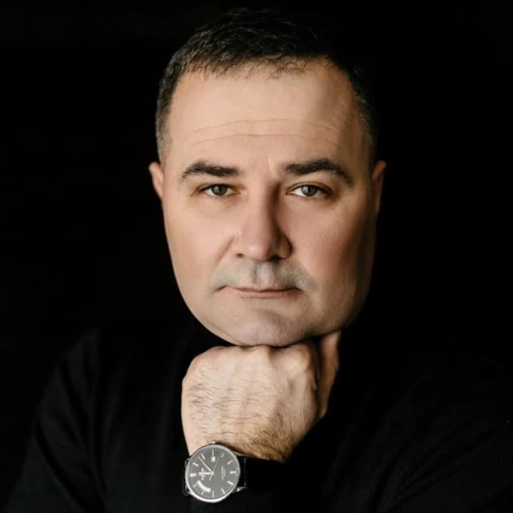 na-sumshchyni-zastrelyvsia-z-avtomata-dyrektor-oblasnoho-tsentru-zainiatosti-shcho-vidomo