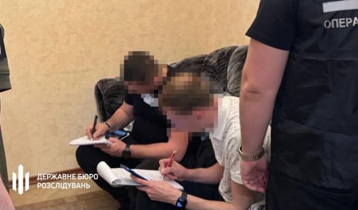 law-enforcement-officer-exposed-for-smuggling-draft-dodger-through-forests-to-poland-for-dollar15000