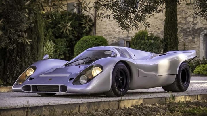 porsche-is-preparing-a-road-version-of-its-legendary-le-mans-racing-car