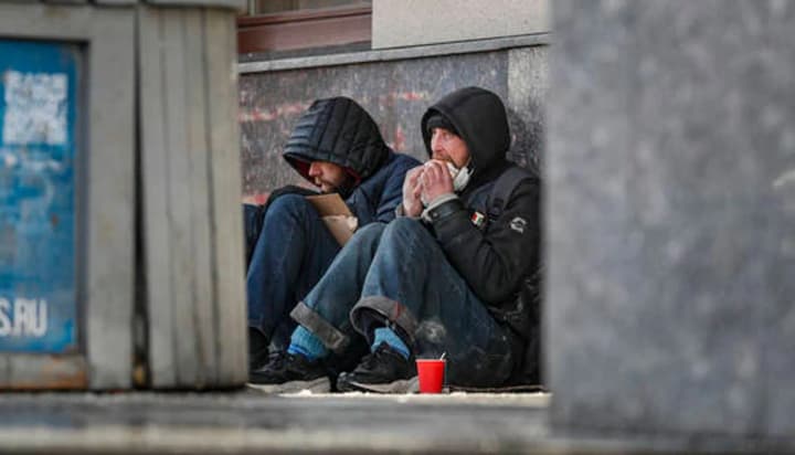 do-rosiiskoi-armii-zbyraiutsia-verbuvaty-bezkhatkiv-z-tot-tsentr-natssprotyvu