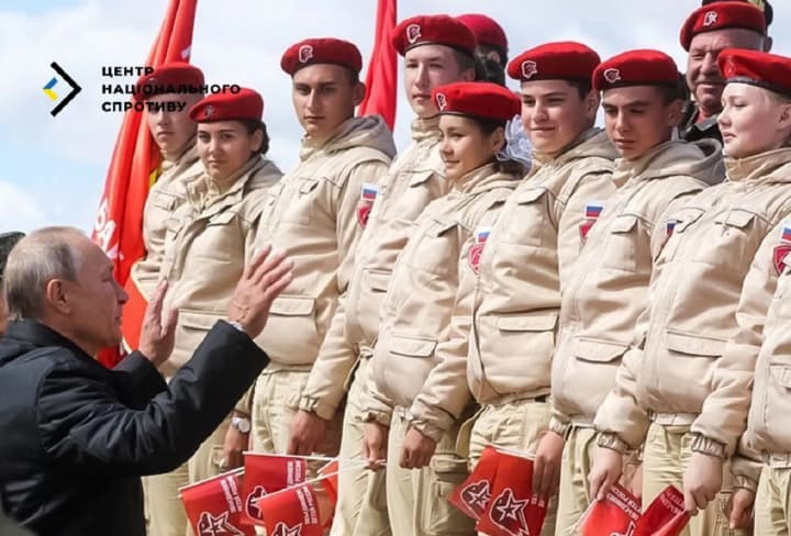 rf-videlyaet-bolee-milliarda-rublei-na-finansirovanie-yunarmii-dlya-promivki-mozgov-ukrainskim-detyam-tsns