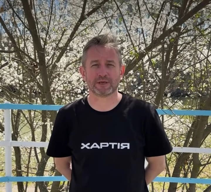 sergei-zhadan-prizval-ukraintsev-prisoedinitsya-k-marafonu-mhp-run4victory-v-podderzhku-khartii