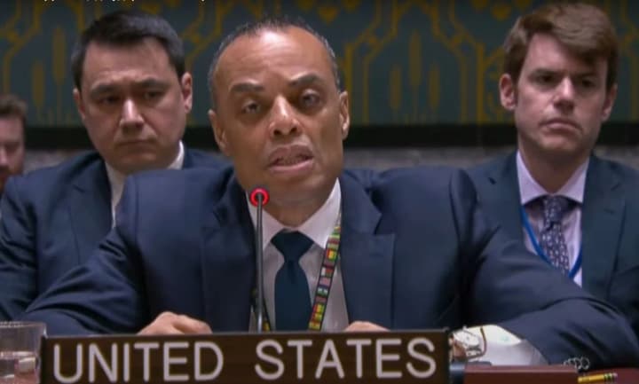 ssha-na-radbezi-oon-vidpovidalnist-za-myr-v-ukraini-lezhyt-na-obokh-krainakh