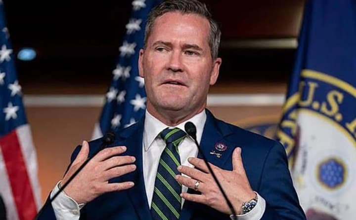 walz-left-the-post-of-trumps-national-security-advisor-media