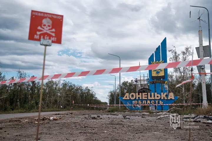 russians-killed-6-more-people-in-donetsk-region-children-among-the-wounded-ova