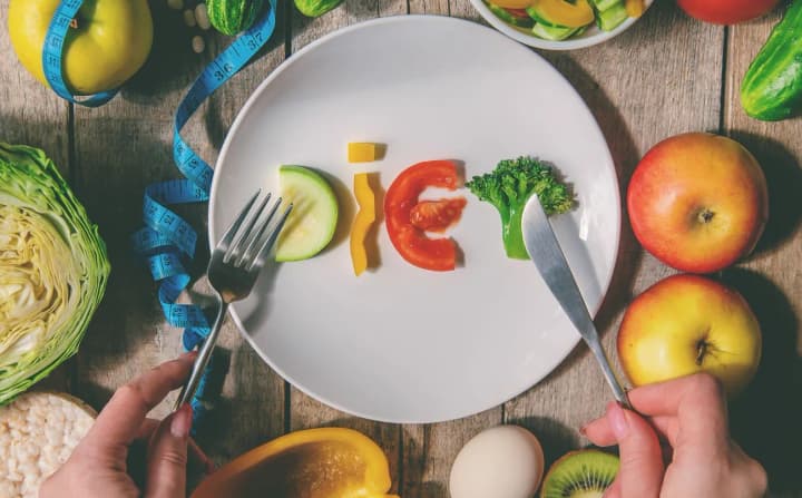 world-asthma-day-and-no-diet-day-what-else-can-be-celebrated-on-may-6