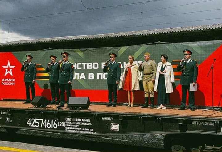 replacing-reality-with-myths-russians-are-using-a-world-war-ii-era-train-to-recruit-for-the-war