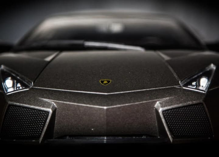 lamborghinis-revenue-rose-by-almost-30percent-thanks-to-hybrid-models