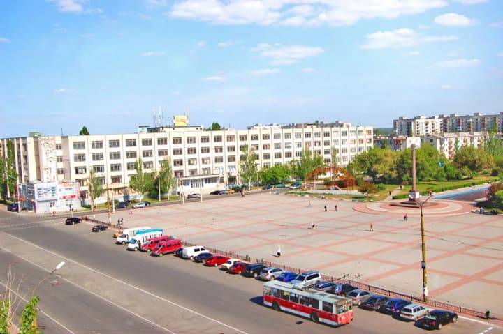 v-okkupirovannom-severodonetske-provalili-kremlevskuyu-pokazukhu-k-9-maya-tspd