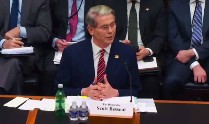 the-us-treasury-secretary-called-putin-a-war-criminal