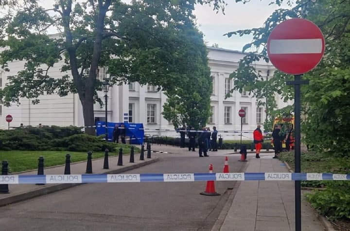 ax-attack-at-the-university-of-warsaw-there-is-a-dead-and-wounded