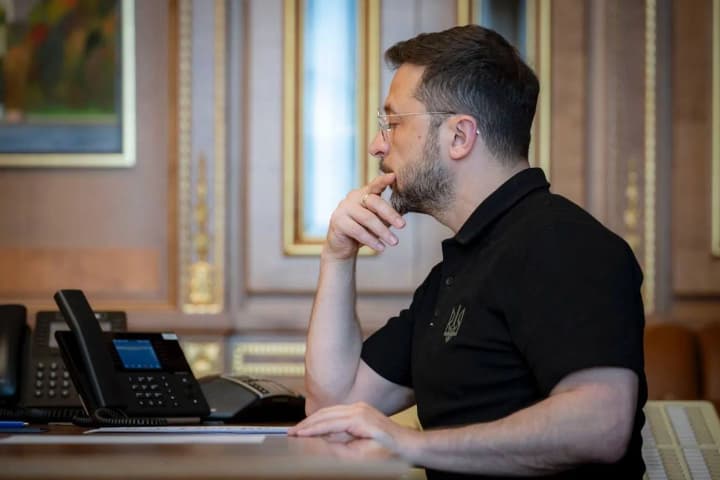 budemo-pratsiuvaty-razom-zarady-dostoinoho-myru-zelenskyi-pohovoryv-iz-novym-kantselom-nimechchyny-mertsom