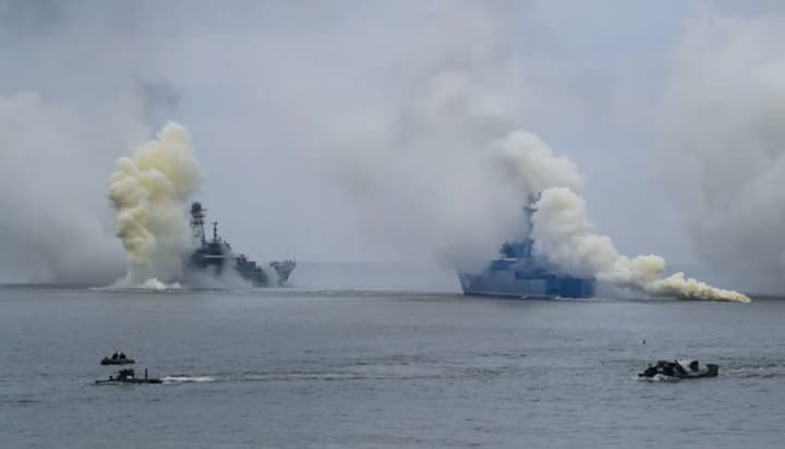 on-the-second-day-of-its-ceasefire-russia-deployed-ships-with-calibers-to-the-black-sea