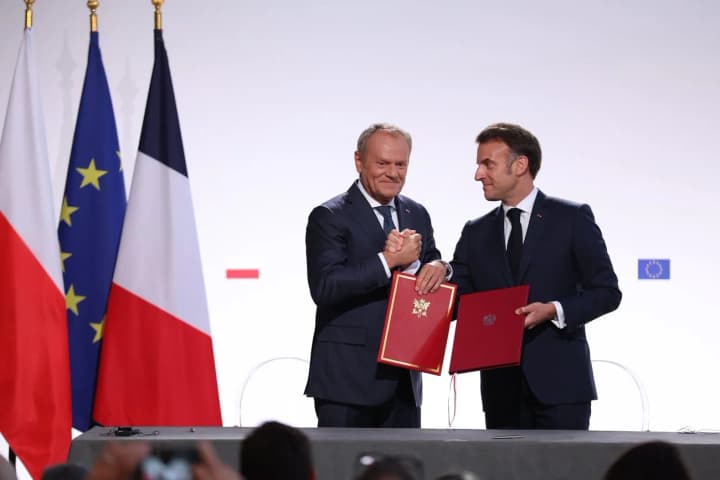 france-and-poland-have-signed-a-treaty-on-friendship-and-deepening-cooperation
