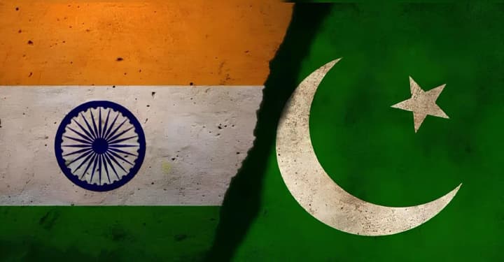 voina-indii-i-pakistana-v-shtate-dzhammu-i-kashmir-progremeli-vzrivi-posle-prekrashcheniya-ognya