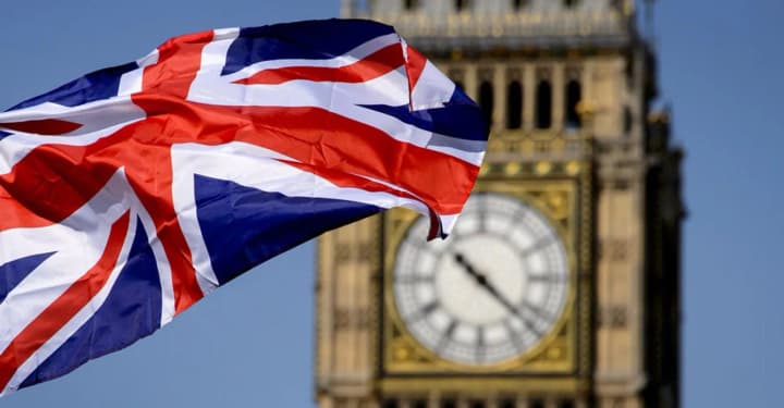 vpervie-v-istorii-britanskuyu-razvedku-mi-6-mozhet-vozglavit-zhenshchina-kto-yavlyaetsya-favoritom