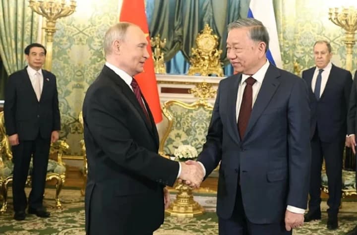 vietnam-i-rosiia-domovylysia-pro-budivnytstvo-atomnykh-elektrostantsii