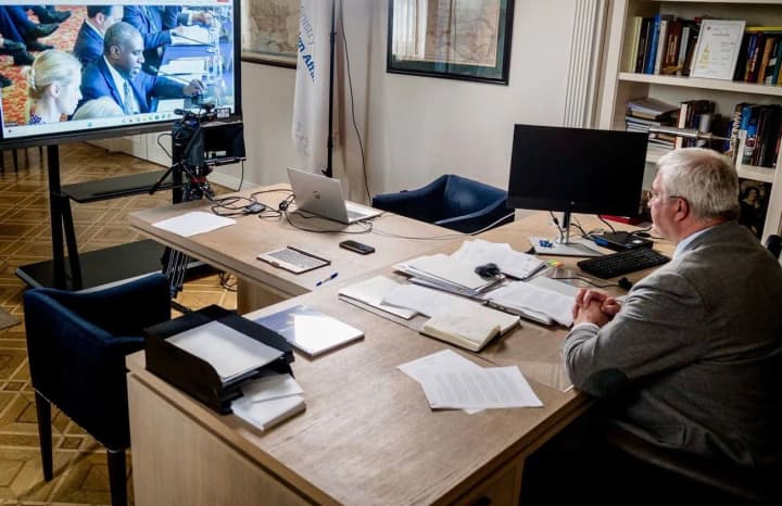 otveta-na-predlozhenie-zelenskogo-net-prekrashchenie-ognya-rossiya-ignoriruet-ukraina-obsudila-s-ministrami-v-londone-sanktsii-protiv-rf