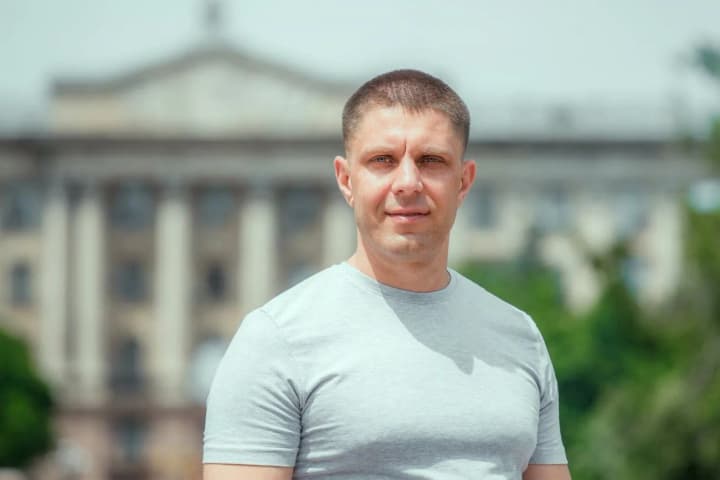 druzhba-na-miliony-chy-zvidky-u-narodnoho-deputata-novenkyi-kruzak