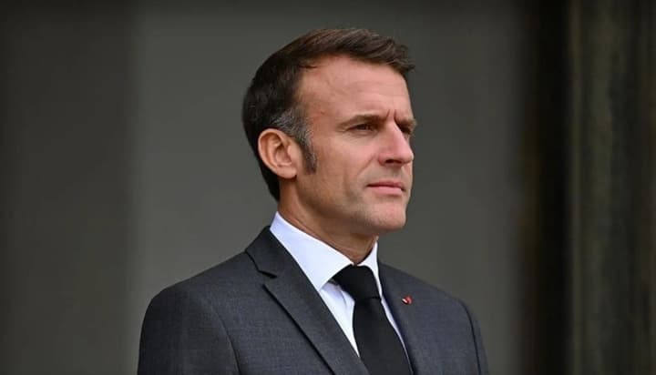 hlyboki-moria-hrenlandiia-ta-antarktyda-ne-prodaiutsia-makron