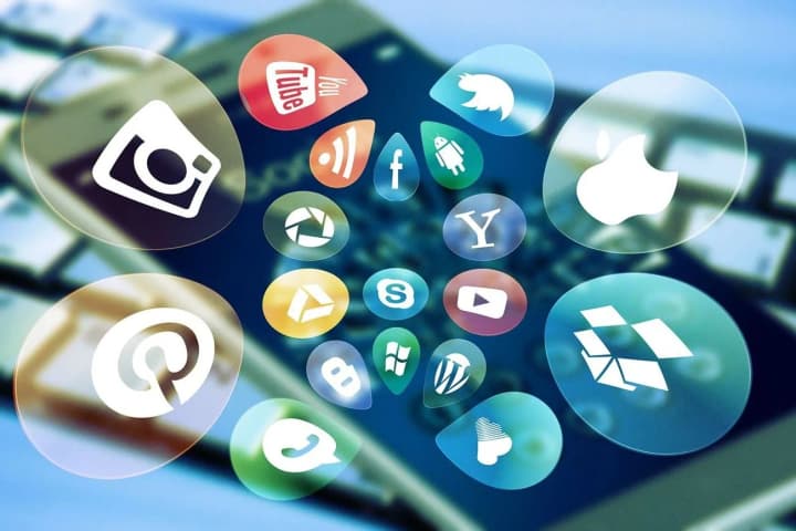 v-tadzhikistane-otmenili-ugolovnuyu-otvetstvennost-za-laiki-i-reposti-v-sotssetyakh