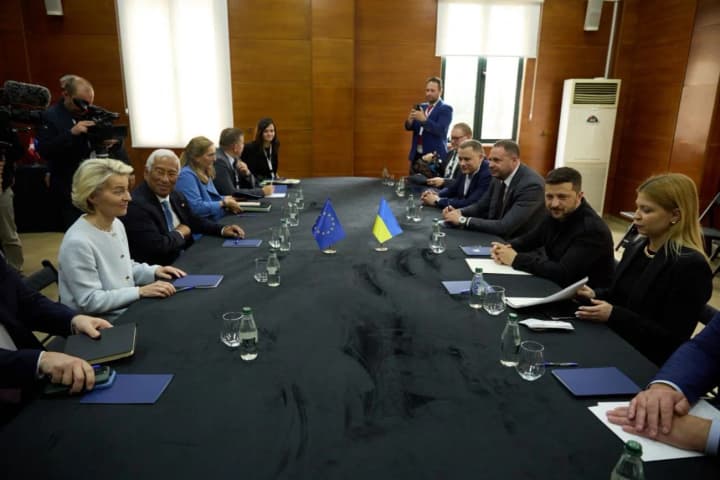 we-expect-it-to-affect-banks-oil-and-the-shadow-fleet-zelenskyy-on-the-preparation-of-the-17th-sanctions-package