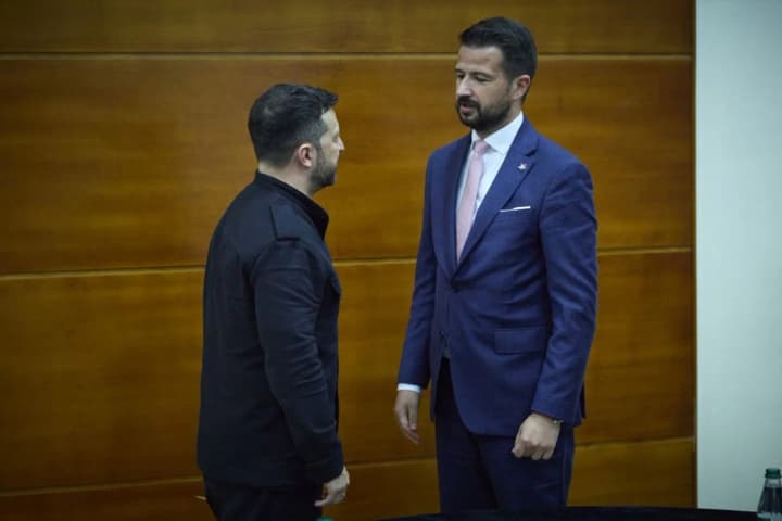 maiemo-spilnu-metu-zelenskyi-ta-milatovych-obhovoryly-tysk-na-rosiiu-ta-spivpratsiu-ukrainy-y-chornohorii