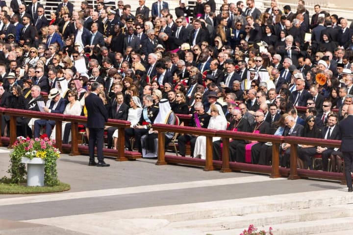zelenskyy-meets-with-us-and-eu-leaders-in-rome-ahead-of-trump-and-putins-phone-call-media