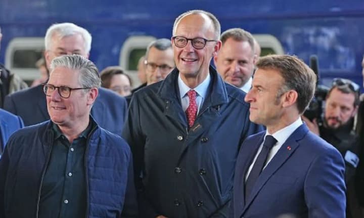 starmer-pospilkuvavsia-z-lideramy-ssha-ta-yes-naperedodni-rozmovy-trampa-z-putinym-detali