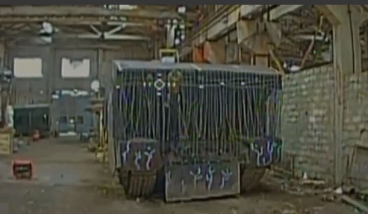 zsu-pokazaly-znyshchennia-dvokh-rosiiskykh-tankiv-na-toretskomu-napriamku-detali-operatsii