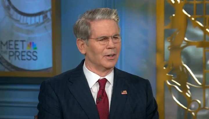 bessent-yesli-putin-ne-budet-vesti-mirnie-peregovori-ssha-bez-kolebanii-usilyat-sanktsii-protiv-rf