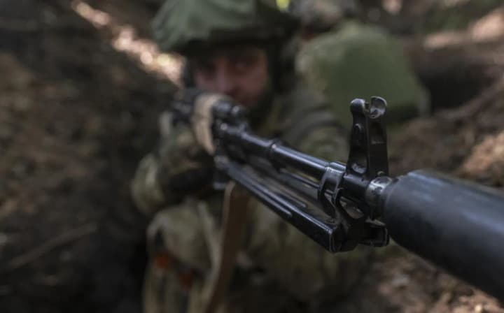 in-the-kharkiv-direction-the-russians-are-accumulating-personnel-closer-to-the-line-of-combat-contact-military