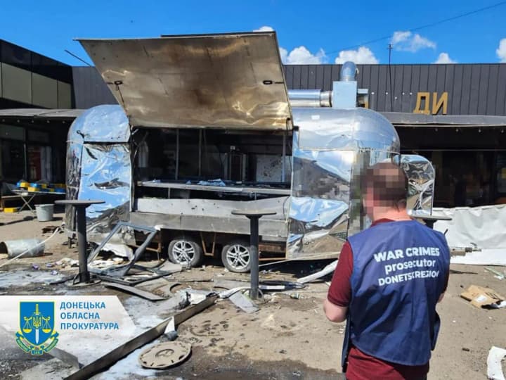 in-donetsk-region-russians-struck-with-artillery-and-a-drone-two-dead-two-more-wounded