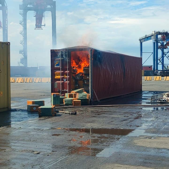 russia-struck-the-odesa-port-with-two-ballistic-missiles-1-killed-8-wounded