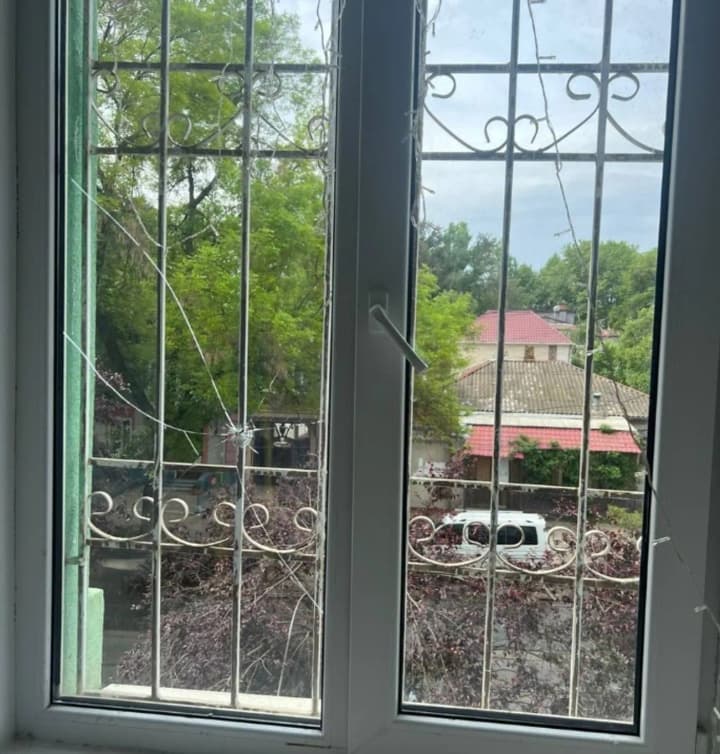 the-occupiers-damaged-the-premises-of-the-largest-customer-service-center-in-mykolaiv-region-kravchenko